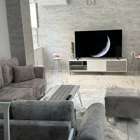 Moonlight Apartment Sarande